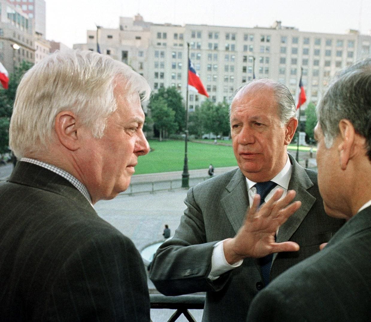 Ricardo Lagos y Chris Patten, 2001: charla del Acuerdo de Asociación de 2002.
