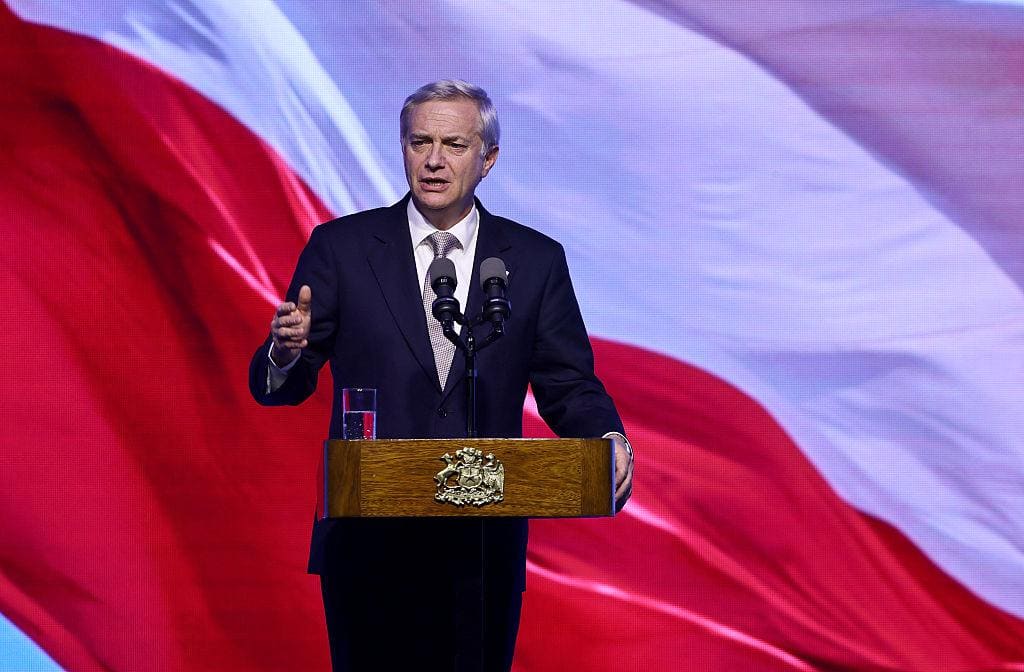 El presidente José Antonio Kast impulsa una agenda internacional orientada a atraer nuevas inversiones y fortalecer la posición de Chile ante los mercados internacionales.